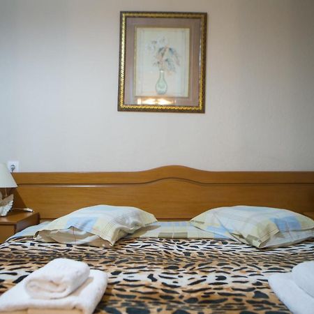 Avgi Appartement Káto Loutrákion Buitenkant foto